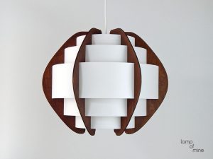 lom1 – Hängelampe Holz