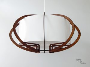 lom5L – Hängelampe Holz